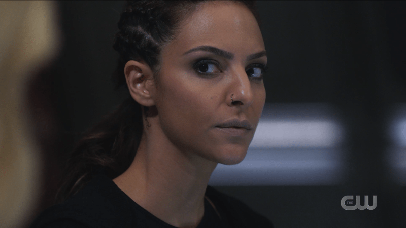 Android Zari gives Android Sara a look of knowing